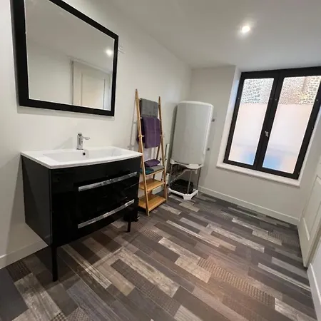 Maison Centre De 度假居 *