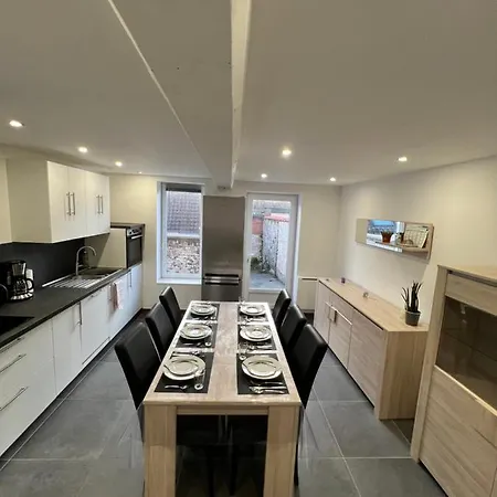 度假居 Maison Centre De *